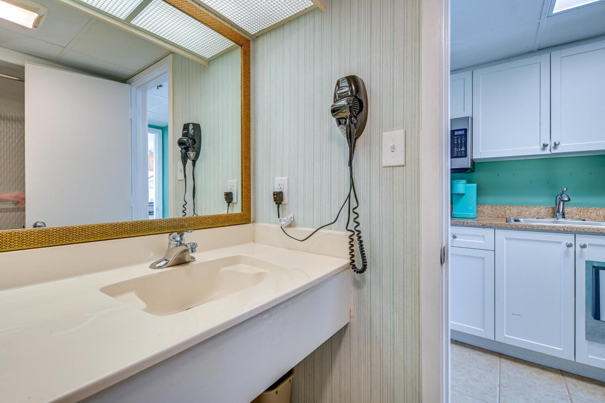 Myrtle Beach Oceanfront Condo With Pool And Lazy River ภายนอก รูปภาพ
